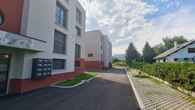 extérieur de la résidence étudiante à montbeliard
