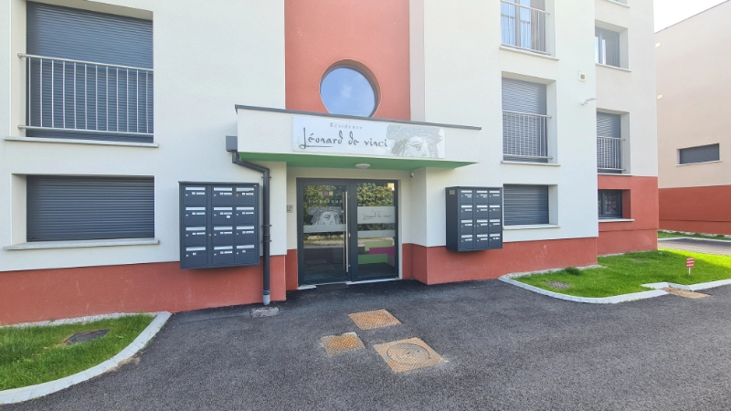 extérieur de la résidence étudiante à montbeliard